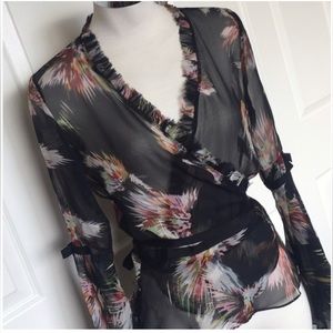 DVF 100% Silk Sheer Black and Floral Wrap Top Sz 4